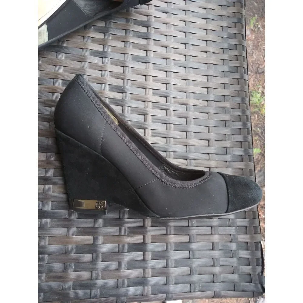 Tory Burch Wedge Heels Size 5 1/2